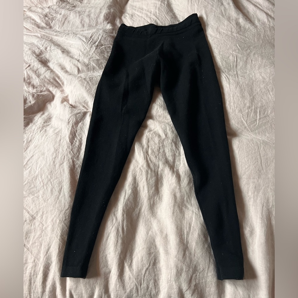 James street co sports 100% wool legging